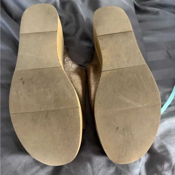 Naked Feet Gold Platform Slides Luxe Comfort - Picture 3 of 3
